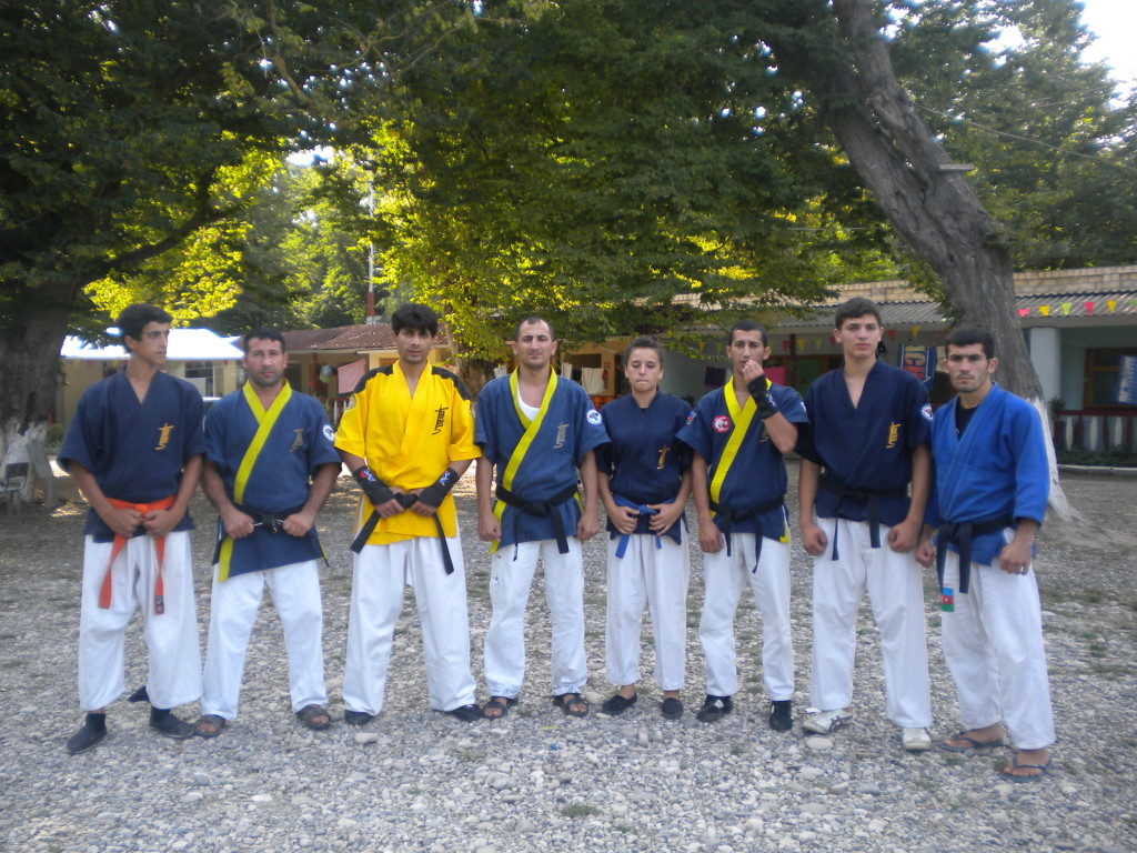 9.10.11 avqust 2013-cu il Nabran"Şahin İstirahət Mərkəzində" Yay Düşərgəsi keçirildi — foto 24