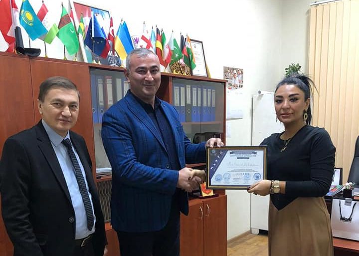 AAF sponsorlarla görüşərək diplom və hədiyyə təqdim etmişlər