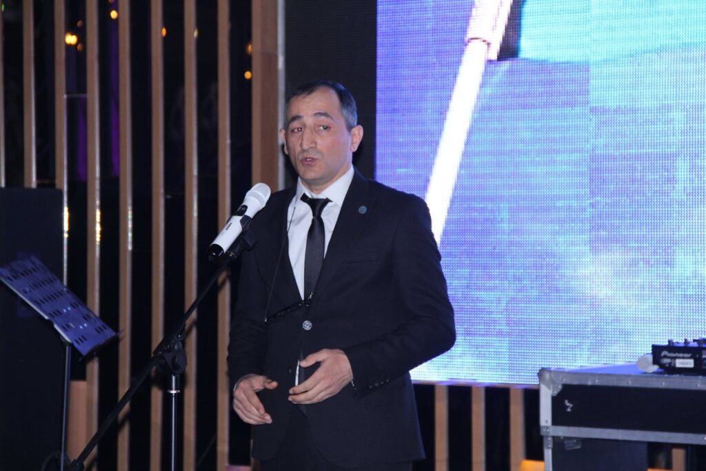 Dünya Alpaqut Federasiyası hesabat verdi - FOTOLAR